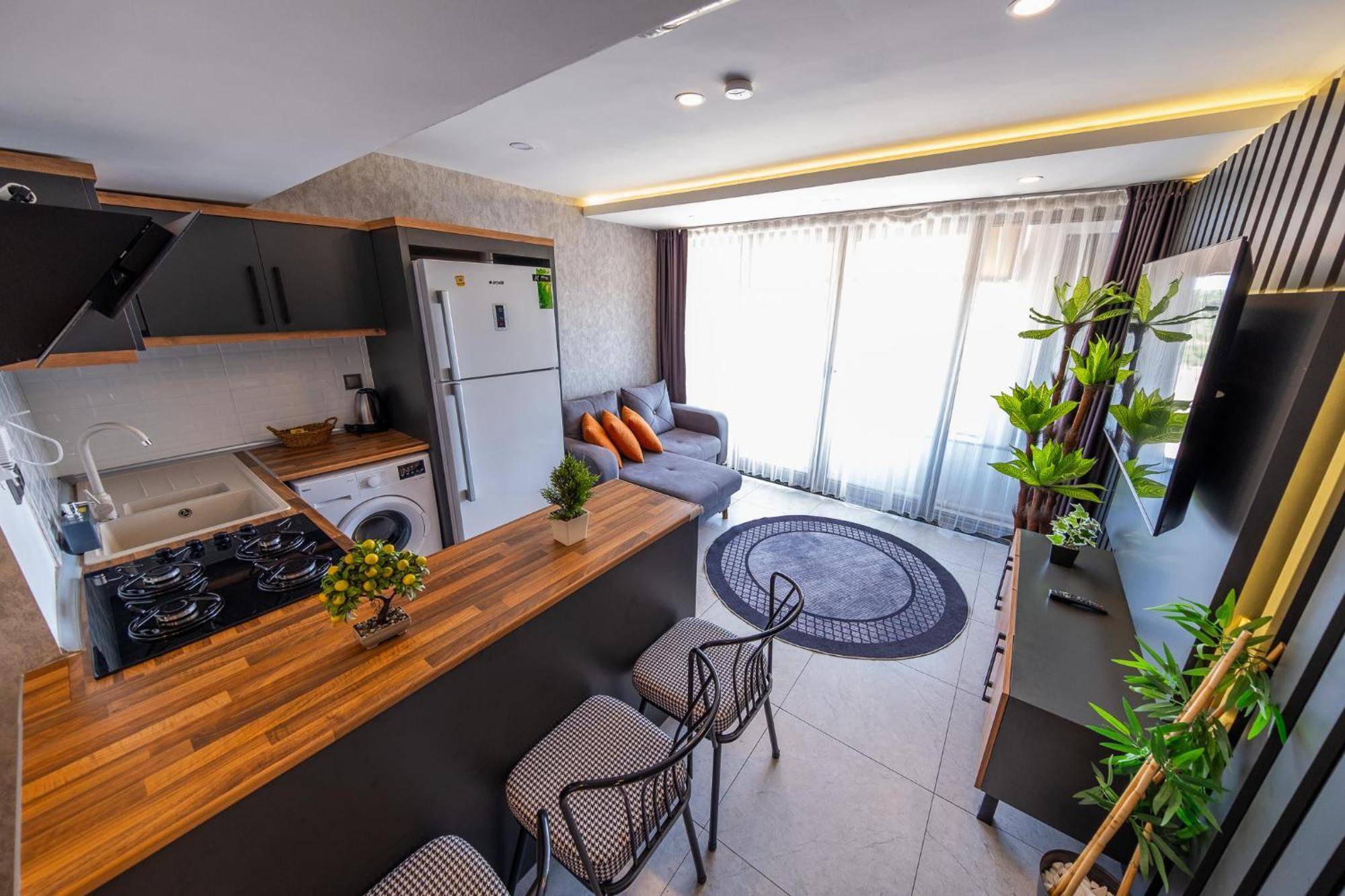 Mrt Suites Lara アンタルヤ エクステリア 写真